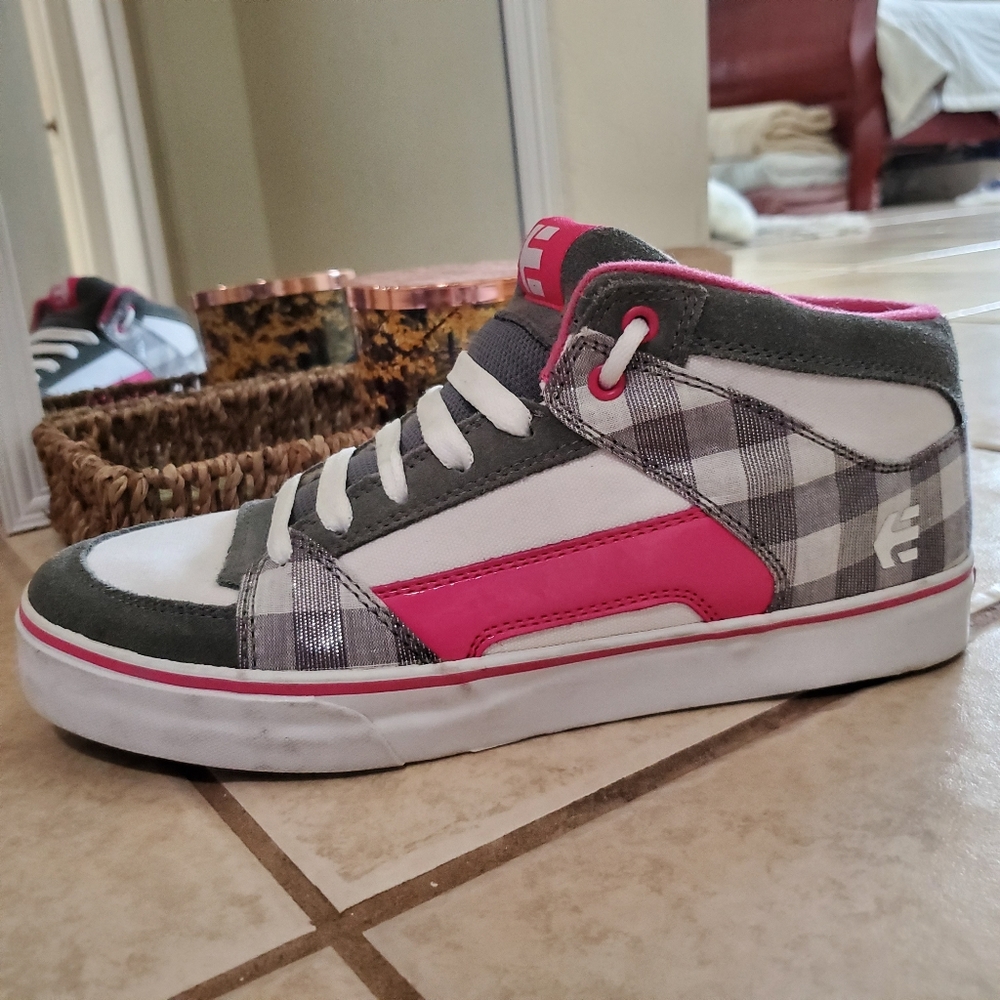 COPY - ETNIES skate shoes - Picture 2 of 4